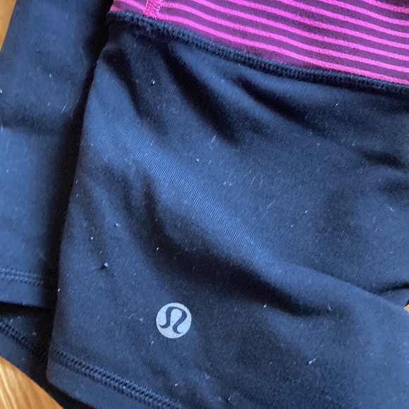 Womens lululemon volleyball/gymnastics shorts. - Picture 2 of 2
